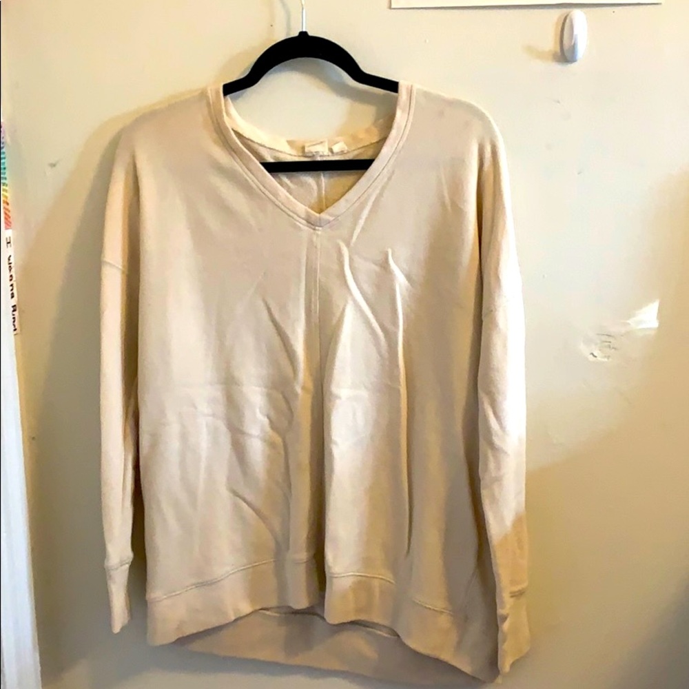 White cream sweater